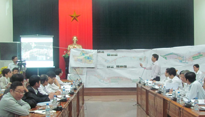 Đồng chí Nguyễn Hữu Hoài kết luận tại buổi làm việc.