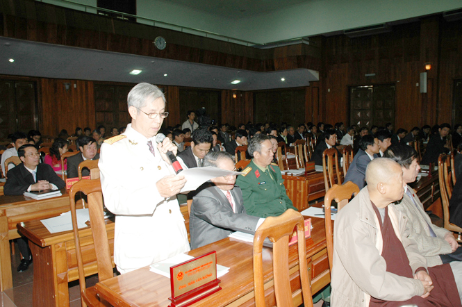 Đại diện Hội Cựu Chiến binh tỉnh tham gia góp ý vào Dự thảo sửa đổi Hiến pháp năm 1992.