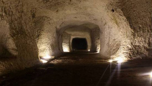 Những đường hầm bí ẩn dưới chân thành Rome - Ảnh: Sotterranei di Roma