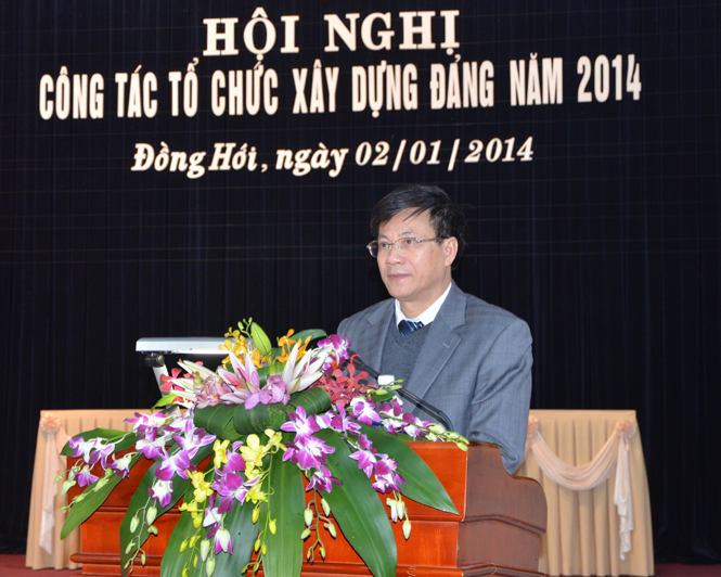 Đồng chí Lương Ngọc Bính, Uỷ viên Trung ương Đảng, Bí thư Tỉnh ủy, Chủ tịch HĐND tỉnh, phát biểu chỉ đạo hội nghị.
