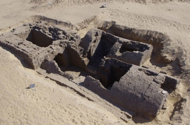 Lăng mộ 3300 tuổi được phát hiện tại Abydos, Ai Cập. (Nguồn: discovery.com)
