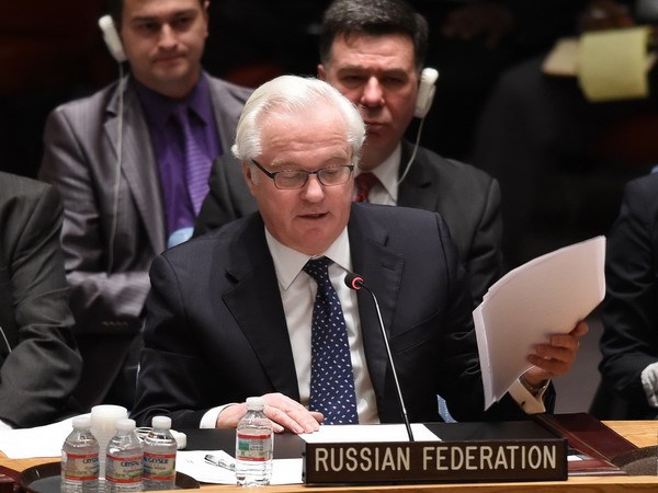 Đại sứ Nga tại Liên hợp quốc Vitaly Churkin phát biểu trong cuộc họp bất thường ở New York ngày 13/4. (Nguồn: AFP/TTXVN)