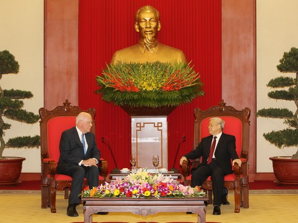 Tổng Bí thư Nguyễn Phú Trọng tiếp Chủ tịch Thường trực Thượng viện Mỹ Patrick Leahy. (Ảnh: Trí Dũng/TTXVN)