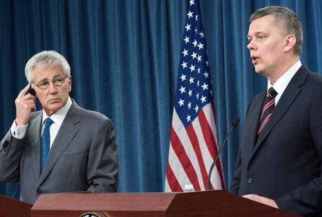 Ngoại trưởng Mỹ Chuck Hagel và người đồng cấp Ba Lan Tomasz Siemoniak (Nguồn: AFP)