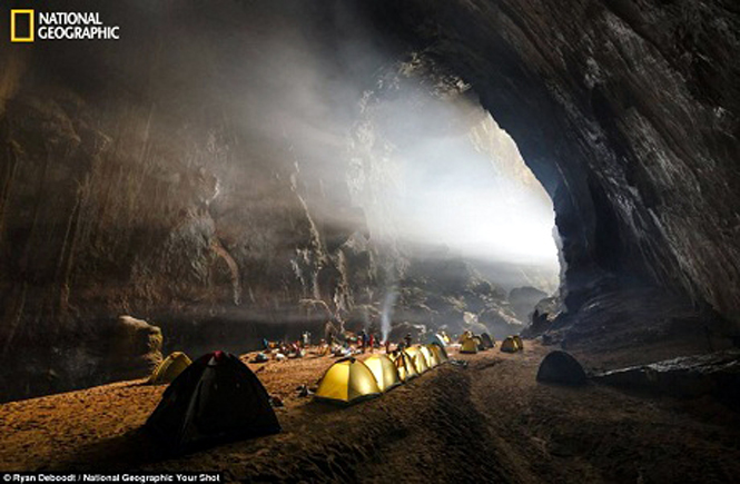Vẻ đẹp nguyên sơ của hang Sơn Đoòng thu hút du khách quốc tế