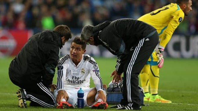 HLV Ancelotti sẽ tung Ronaldo ra sân dù anh chưa hoàn toàn khỏe mạnh?