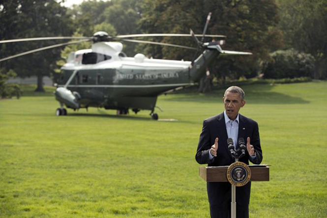 Tổng thống Mỹ Barack Obama phát biểu về quyết định cho phép không kích IS ở Iraq hồi tháng trước (Nguồn: AP)