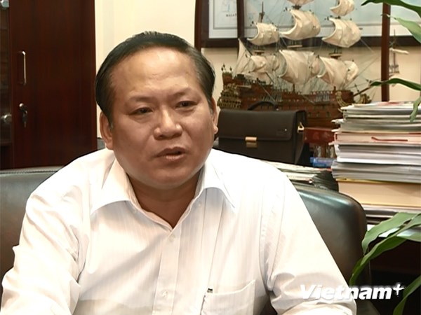 Thứ trưởng Trương Minh Tuấn cho rằng, nhà báo không nên sống tầm gửi bằng các nguồn tin trên mạng xã hội chưa qua kiểm chứng. (Ảnh: H.L/Vietnam+)