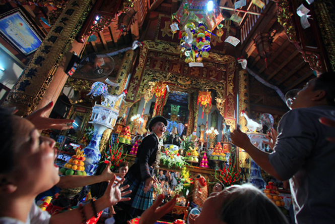  250 thanh đồng sẽ tham gia Liên hoan văn hóa Tín ngưỡng Thờ Mẫu năm 2014. Ảnh: Ngọc Thành