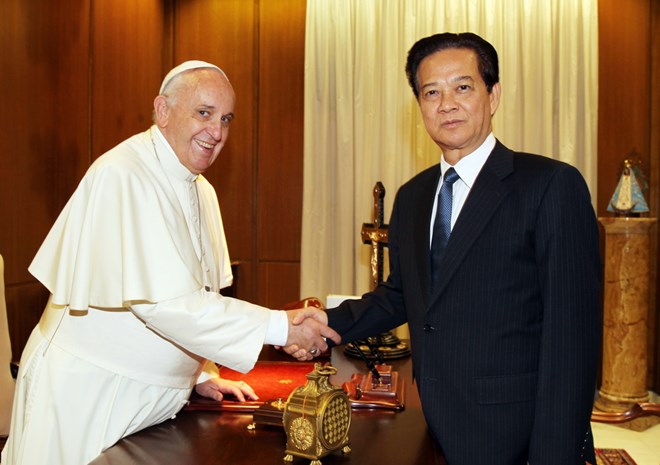 Thủ tướng Nguyễn Tấn Dũng hội kiến với Giáo hoàng Francis. Ảnh: Đức Tám-TTXVN