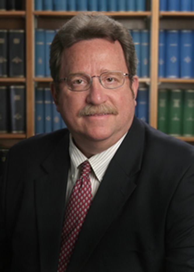 Ông Richard Cummings, chủ tịch phòng hóa sinh Emory, đồng thời là giám đốc của Trung tâm chức năng Glycomics quốc gia Mỹ (NCFG)