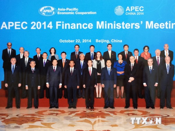 Trưởng đoàn các nước tại hội nghị Bộ trưởng Tài chính APEC tại Bắc Kinh. (Ảnh: Hà Thu/TTXVN)