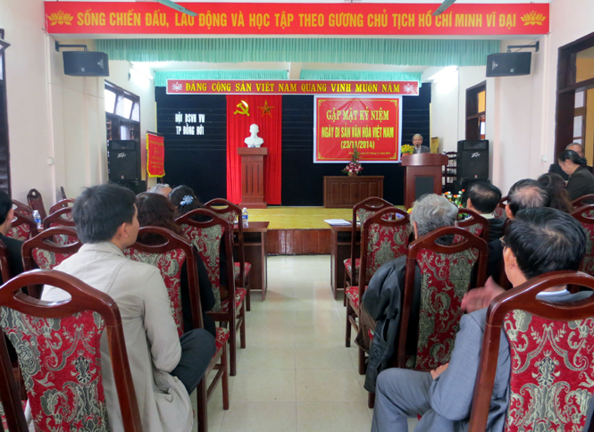 Hội Di sản Văn hóa Việt Nam TP.Đồng Hới tổ chức buổi gặp mặt nhân dịp kỷ niệm Ngày Di sản Văn hóa Việt Nam (23-11-2014)