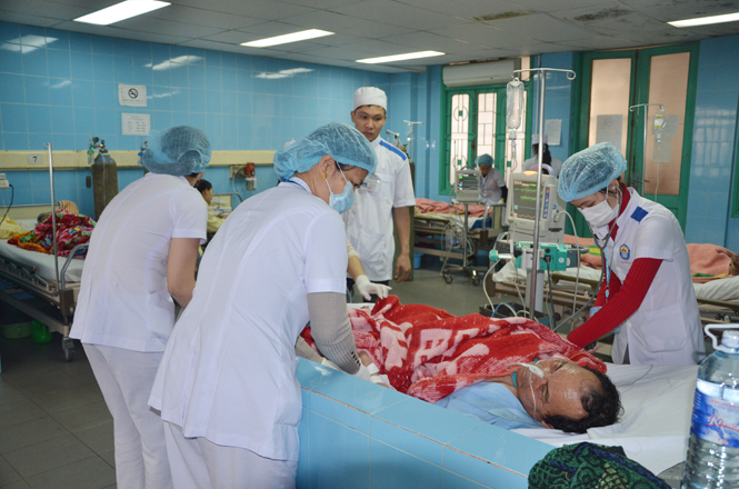 Bệnh viện hữu nghị Việt Nam - Cu Ba Đồng Hới từng bước nâng cao chất lượng khám chữa bệnh
