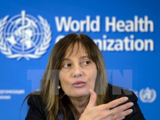 Trợ lý Tổng giám đốc WHO Marie Paule Kieny cho biết 2 loại vắcxin phòng Ebola được cho là hiệu quả nhất đã cho những kết quả thử nghiệm nhiều hứa hẹn trên động vật và có dấu hiệu an toàn trên người.  (Nguồn: AFP/TTXVN)