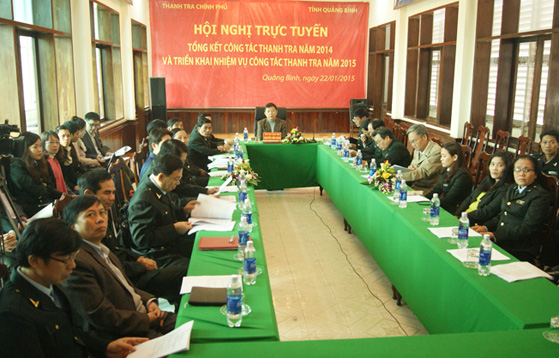 Đồng chí Nguyễn Hữu Hoài, Phó Bí thư Tỉnh ủy, Chủ tịch UBND tỉnh chủ trì điểm cầu trực tuyến tại tỉnh Quảng Bình.