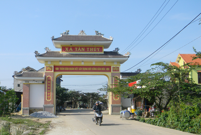 Diện mạo mới của làng quê Tân Thủy.