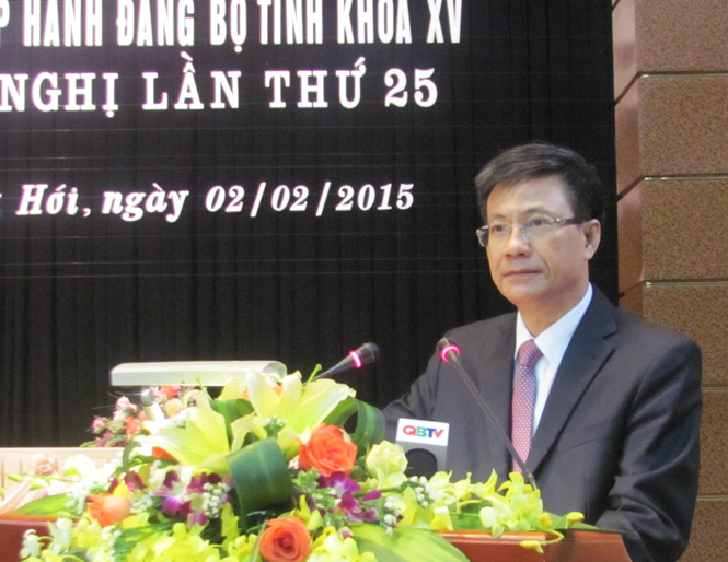 Đồng chí Lương Ngọc Bính, ủy viên Trung ương Đảng, Bí thư Tỉnh ủy, Chủ tịch HĐND tỉnh kết luận hội nghị.