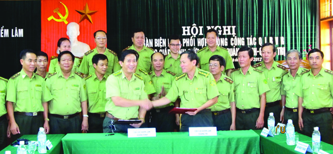 Kiểm lâm 2 tỉnh Quảng Bình-Quảng Trị ký kết hợp tác BVR.
