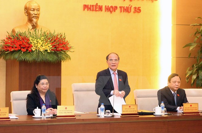 Chủ tịch Quốc hội Nguyễn Sinh Hùng chủ trì và phát biểu khai mạc Phiên họp thứ 35 của Ủy ban Thường vụ Quốc hội. (Ảnh: Nhan Sáng/TTXVN)
