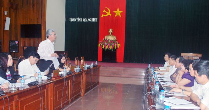 Đồng chí Nguyễn Đức Kiên, Phó Chủ nhiệm Ủy ban Kinh tế Quốc hội, phát biểu kết luận buổi làm việc.