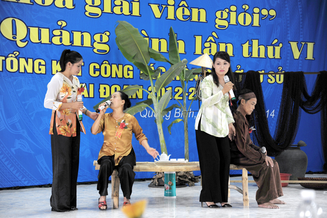 Phần thi tài năng của đội hòa giải TP.Đồng Hới trong cuộc thi “Hòa giải viên giỏi tỉnh Quảng Bình” lần thứ VI.