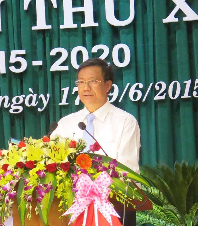 Đồng chí Lương Ngọc Bính, Ủy viên Trung ương Đảng, Bí thư Tỉnh ủy, Chủ tịch HĐND tỉnh phát biểu tại Đại hội