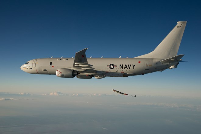 Máy bay trinh sát đa dụng P-8A Poseidon sẽ được Hải quân Mỹ mua sắm hàng loạt. (Ảnh: military.com)