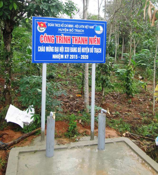 Công trình nước sạch của Huyện Đoàn Bố Trạch hỗ trợ cho bản Khe Ngát.