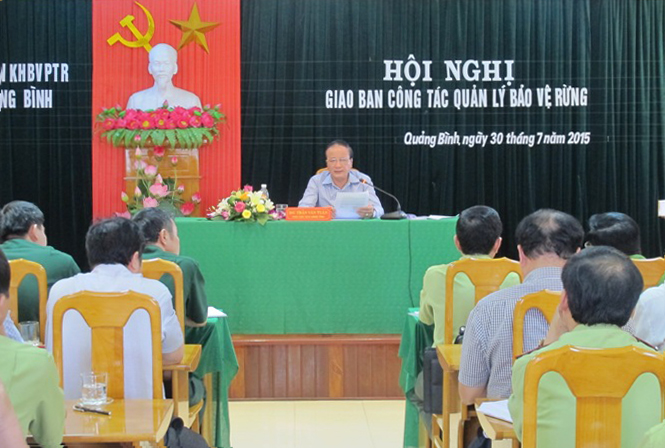 Đồng chí Trần Văn Tuân, UVTV Tỉnh ủy, Phó Chủ tịch UBND tỉnh chủ trì hội nghị.