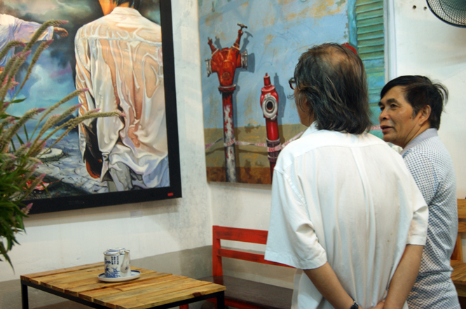 Triển lãm “Một mình” thu hút sự quan tâm của đông đảo người yêu mỹ thuật tỉnh nhà