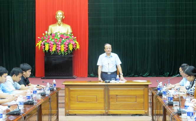 Đồng chí Trần Văn Tuân, UVTV Tỉnh ủy, Phó Chủ tịch UBND tỉnh đã UBND tỉnh, Trưởng ban chỉ đạo dự án 513 phát biểu tại buổi làm việc 