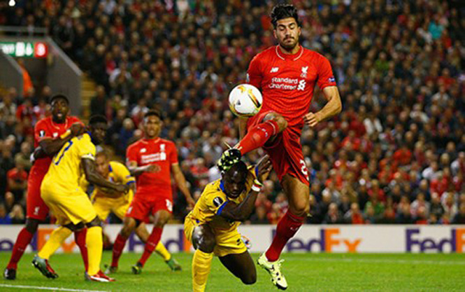 Liverpool (áo đỏ) lại gây thất vọng ở Europa League (Ảnh: Getty Images)