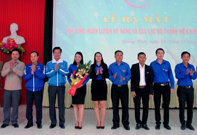 Hội LHTN Việt Nam tỉnh ra mắt Hội đồng huấn luyện kỹ năng công tác Hội và phong trào thanh niên cấp tỉnh.
