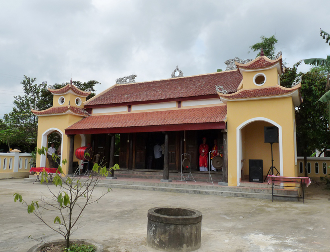 Nhà thờ Nguyễn Hữu Cảnh ở xã Vạn Ninh, huyện Quảng Ninh. Ảnh: P.V