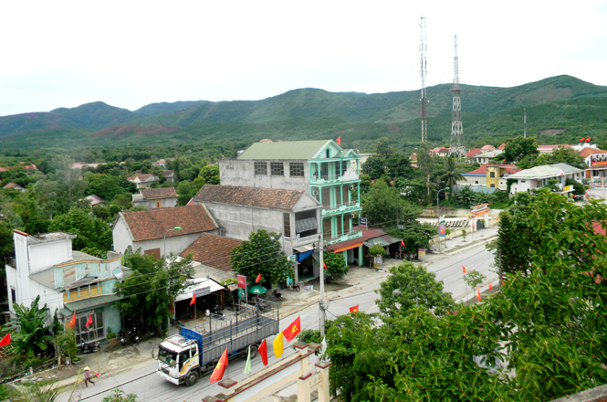 Ảnh 1 : Diện mạo thị trấn Đồng Lê ngày càng khởi sắc.