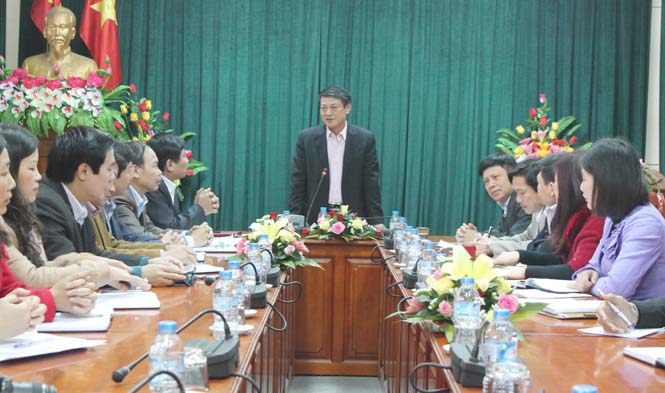 Đồng chí Phạm Hông Hải, Thứ trưởng Bộ Thông tin và Truyền thông phát biểu tại buổi làm việc