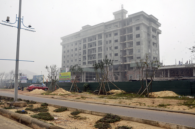  Khách sạn 4 sao ở bờ biển Bảo Ninh, do công TNHH Vương Thuận đầu tư chuẩn bị đưa vào sử dụng.