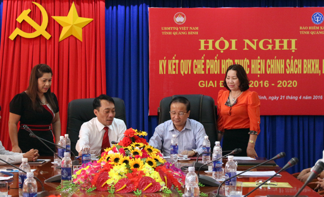 Ký kết quy chế phối hợp thực hiện chính sách BHXH, BHYT giữa Ủy ban MTTQ Việt Nam tỉnh và BHXH tỉnh.