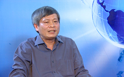Thứ trưởng Bộ KH&CN Phạm Công Tạc trả lời phỏng vấn báo chí. Ảnh: VGP/Hồng Việt