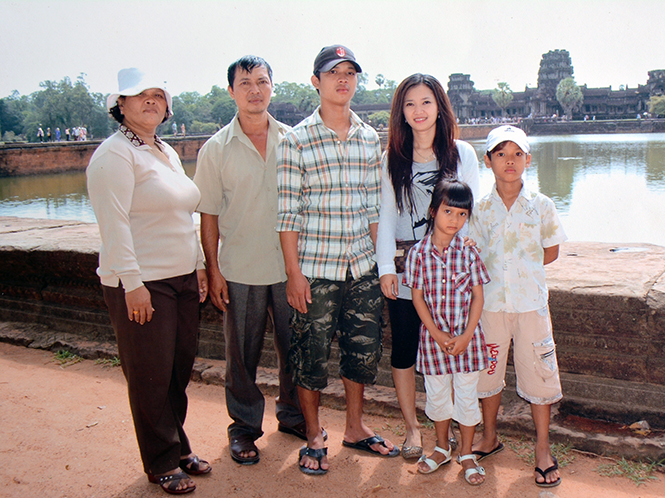 Gia đình ở Campuchia của anh Thanh.