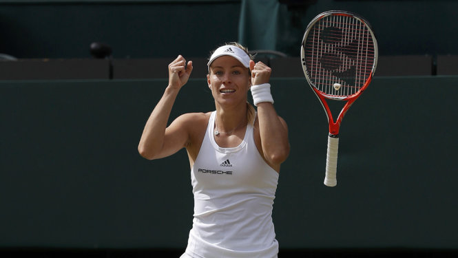  Angelique Kerber ăn mừng chiến thắng trước Venus Williams. Ảnh: Reuters