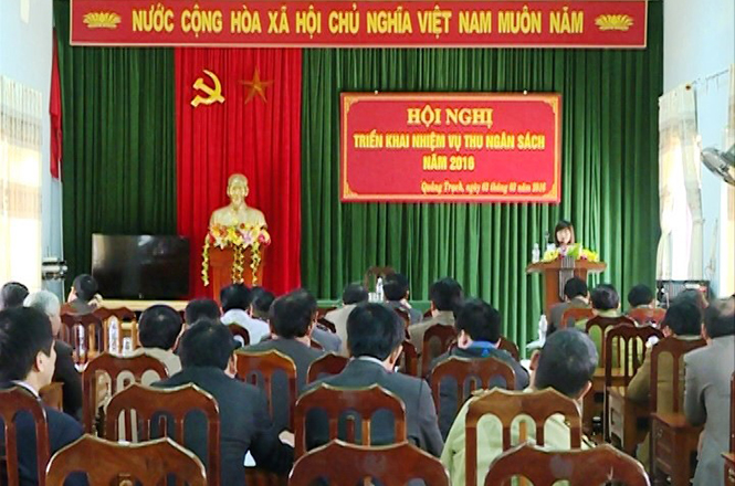 Ngay từ đầu năm 2016, huyện Quảng Trạch đã tổ chức hội nghị để bàn các giải pháp đẩy mạnh công tác thu ngân sách trên địa bàn.