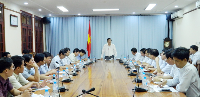Đồng chí Nguyễn Xuân Quang, Uỷ viên Ban Thường vụ Tỉnh uỷ, Phó Chủ tịch Thường trực UBND tỉnh phát biểu kết luận buổi làm việc.