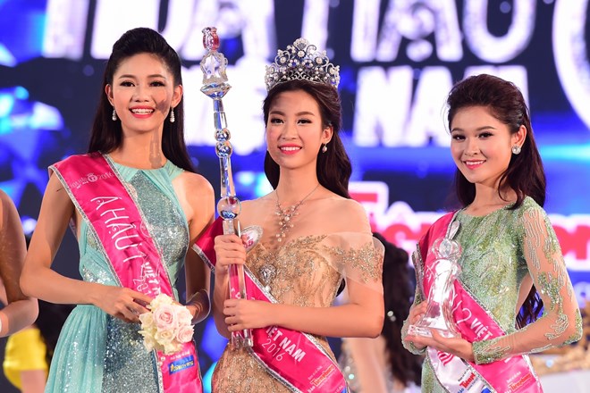 Top 3 chung cuộc Hoa hậu Việt Nam 2016. (Ảnh: BTC)