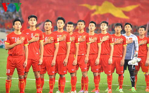  ĐT Việt Nam tụt 3 bậc trên BXH  FIFA tháng 9.