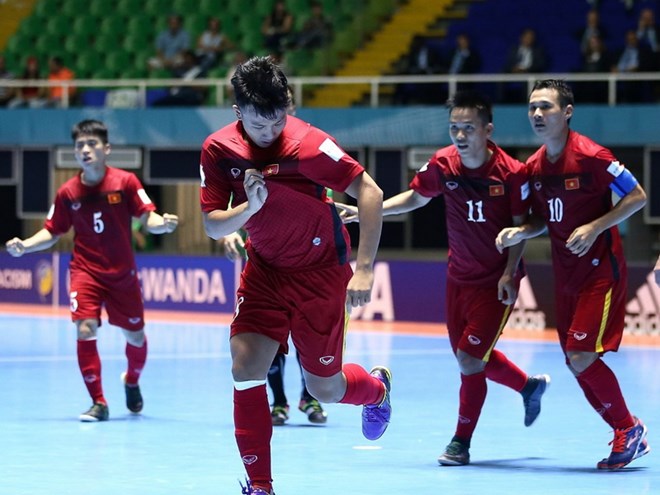 Đội tuyển Futsal Việt Nam sẽ đối đầu Nga ở vòng 1/8. (Nguồn: Getty Images)