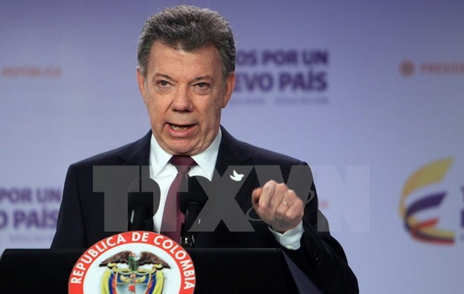 Tổng thống Colombia Juan Manuel Santos trong cuộc họp báo ở Bogota ngày 3-10. (Nguồn: EPA/TTXVN)