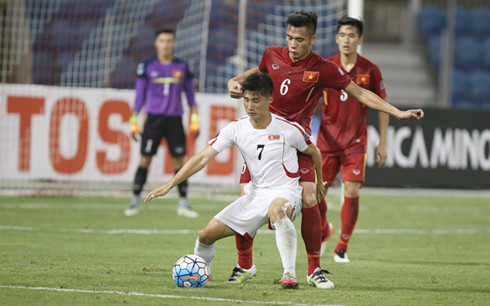 U19 Việt Nam (áo đỏ) sẽ gặp U19 UAE vào tối nay (Ảnh: AFC)