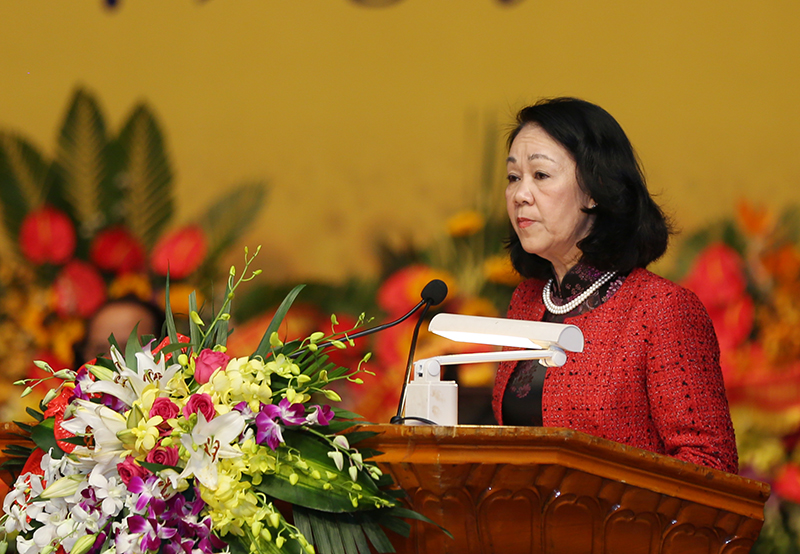 Trưởng Ban Dân vận Trung ương Trương Thị Mai phát biểu tại Đại hội lần thứ 5 nhiệm kỳ 2016-2021 của Hội Người cao tuổi Việt Nam, sáng 9-11. Ảnh: VGP/Đình Nam